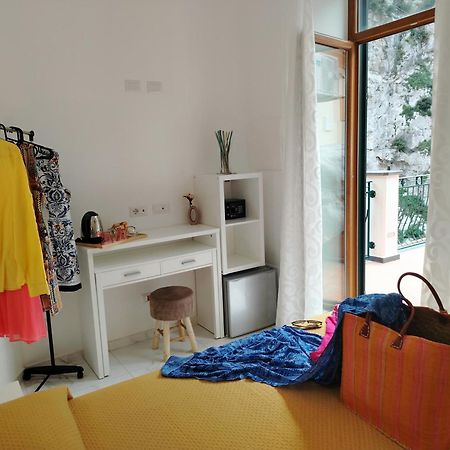 B&B Valenti Amalfi Dış mekan fotoğraf