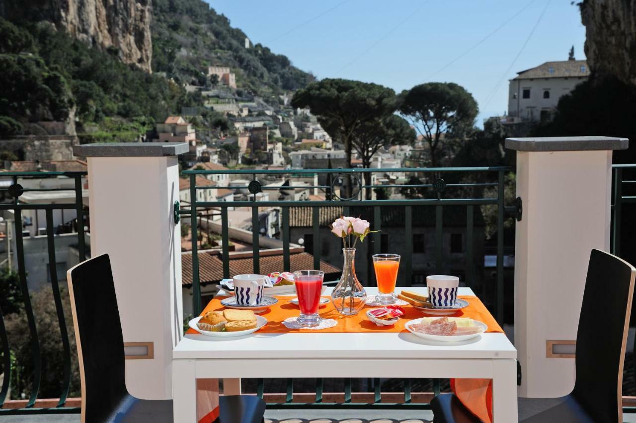 B&B Valenti Amalfi Dış mekan fotoğraf